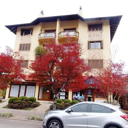 Ferienwohnung Apartamento Ensolarado No Centro De Gramado Exterior foto